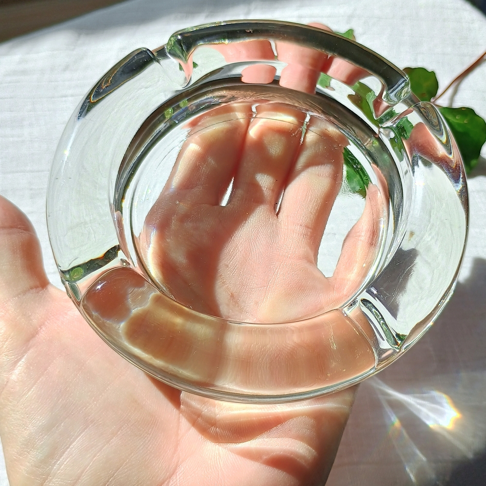 🎩 MCM STYLE 🎩 VTG  4 slot, heavy, clear glass ashtray, Minimalist Home, DAPPER